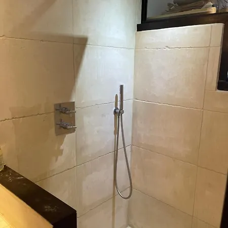 Duplex Avec Vue Sur Les Arenes